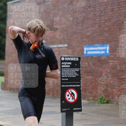 13.09.2026 - Stadtparktriathlon Mo-Foto http://msf.ph/oto/10248120 13.09.2026 13:11:55 Schwimmen 1433, 1467, 1477 meine-sportfotos.de