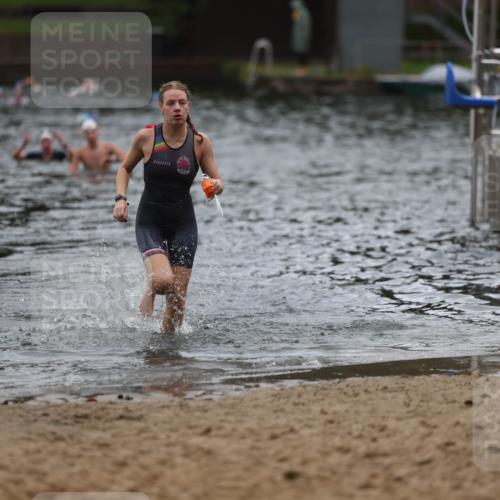 13.09.2026 - Stadtparktriathlon Mo-Foto http://msf.ph/oto/10248158 13.09.2026 13:12:07 Schwimmen 1472 meine-sportfotos.de