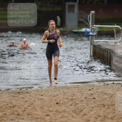 13.09.2026 - Stadtparktriathlon Mo-Foto http://msf.ph/oto/10248165 13.09.2026 13:12:08 Schwimmen 1472 meine-sportfotos.de