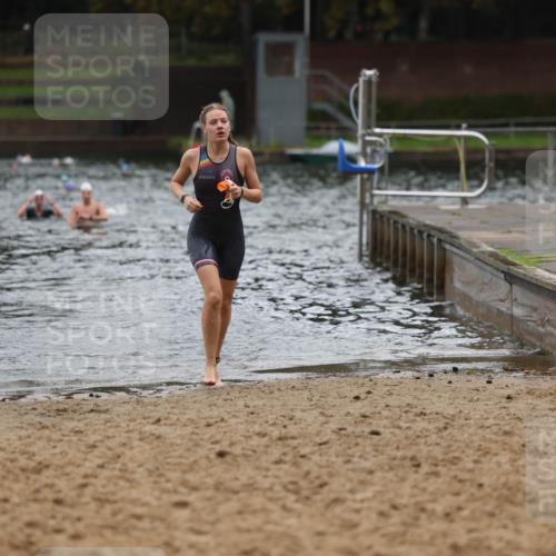 13.09.2026 - Stadtparktriathlon Mo-Foto http://msf.ph/oto/10248167 13.09.2026 13:12:08 Schwimmen 1472 meine-sportfotos.de