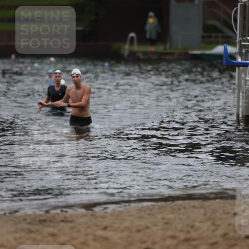 13.09.2026 - Stadtparktriathlon Mo-Foto http://msf.ph/oto/10248189 13.09.2026 13:12:19 Schwimmen 1468 meine-sportfotos.de