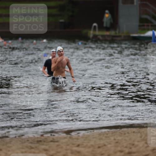 13.09.2026 - Stadtparktriathlon Mo-Foto http://msf.ph/oto/10248191 13.09.2026 13:12:20 Schwimmen 1468 meine-sportfotos.de