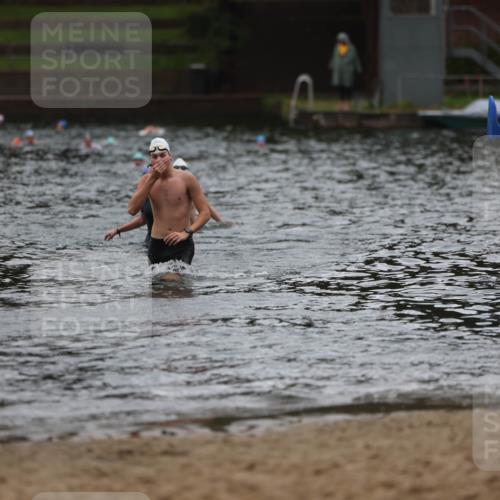 13.09.2026 - Stadtparktriathlon Mo-Foto http://msf.ph/oto/10248194 13.09.2026 13:12:21 Schwimmen 1468 meine-sportfotos.de