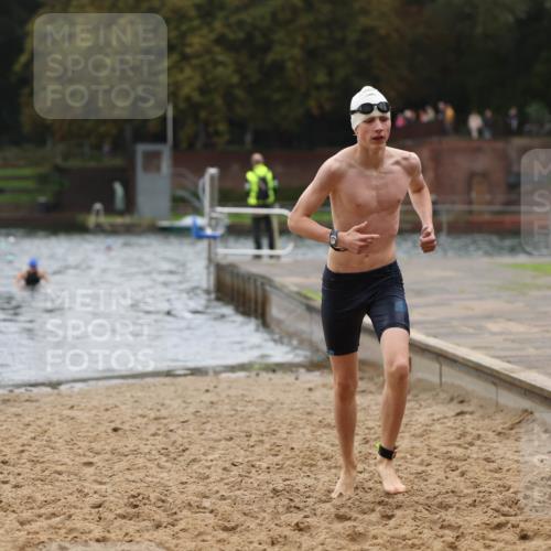 13.09.2026 - Stadtparktriathlon Mo-Foto http://msf.ph/oto/10248279 13.09.2026 13:12:41 Schwimmen 1429, 1471 meine-sportfotos.de