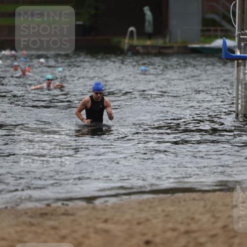 13.09.2026 - Stadtparktriathlon Mo-Foto http://msf.ph/oto/10248283 13.09.2026 13:12:47 Schwimmen 1429 meine-sportfotos.de