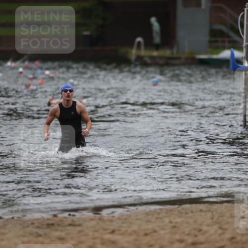 13.09.2026 - Stadtparktriathlon Mo-Foto http://msf.ph/oto/10248289 13.09.2026 13:12:50 Schwimmen 1429 meine-sportfotos.de