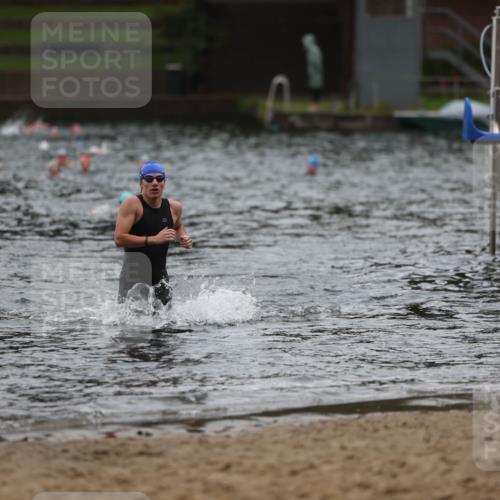 13.09.2026 - Stadtparktriathlon Mo-Foto http://msf.ph/oto/10248291 13.09.2026 13:12:51 Schwimmen 1429 meine-sportfotos.de