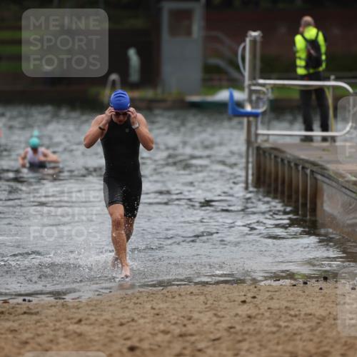 13.09.2026 - Stadtparktriathlon Mo-Foto http://msf.ph/oto/10248302 13.09.2026 13:12:53 Schwimmen 1429 meine-sportfotos.de