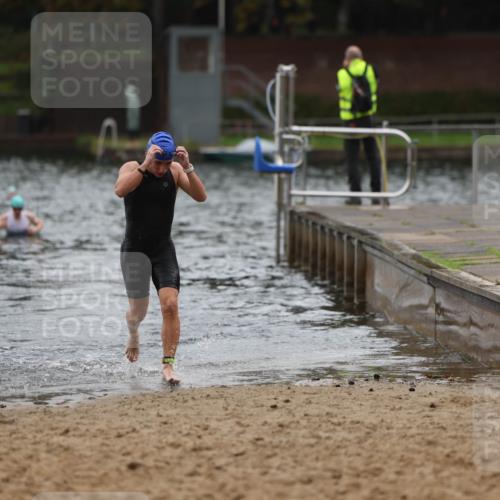 13.09.2026 - Stadtparktriathlon Mo-Foto http://msf.ph/oto/10248304 13.09.2026 13:12:53 Schwimmen 1429 meine-sportfotos.de