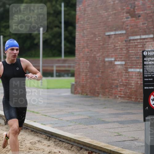 13.09.2026 - Stadtparktriathlon Mo-Foto http://msf.ph/oto/10248317 13.09.2026 13:12:56 Schwimmen 1429, 1442 meine-sportfotos.de