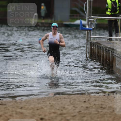 13.09.2026 - Stadtparktriathlon Mo-Foto http://msf.ph/oto/10248325 13.09.2026 13:13:05 Schwimmen 1442 meine-sportfotos.de