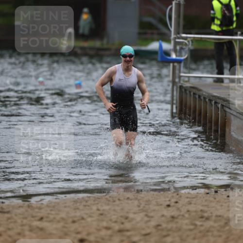 13.09.2026 - Stadtparktriathlon Mo-Foto http://msf.ph/oto/10248328 13.09.2026 13:13:06 Schwimmen 1442 meine-sportfotos.de