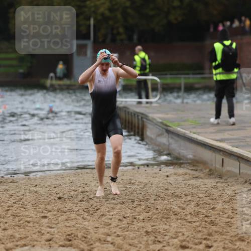 13.09.2026 - Stadtparktriathlon Mo-Foto http://msf.ph/oto/10248344 13.09.2026 13:13:09 Schwimmen 1442 meine-sportfotos.de