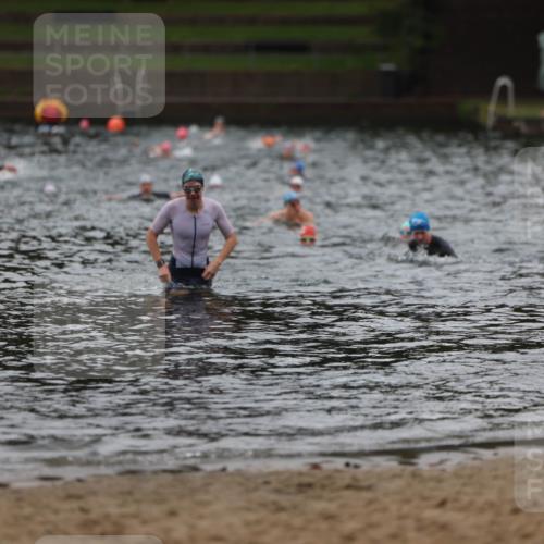 13.09.2026 - Stadtparktriathlon Mo-Foto http://msf.ph/oto/10248373 13.09.2026 13:13:21 Schwimmen 1439 meine-sportfotos.de