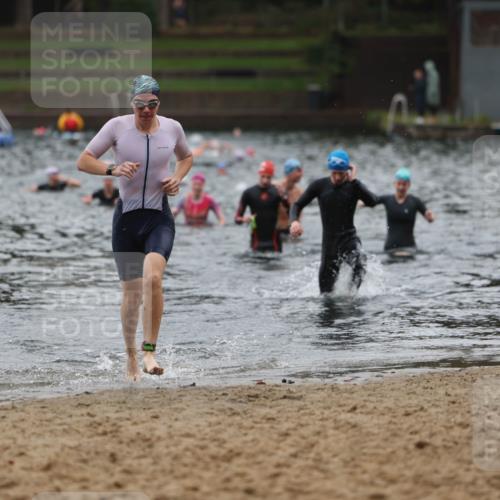 13.09.2026 - Stadtparktriathlon Mo-Foto http://msf.ph/oto/10248403 13.09.2026 13:13:31 Schwimmen 1430, 1438, 1439, 1444 meine-sportfotos.de