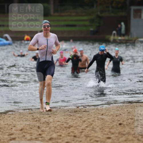 13.09.2026 - Stadtparktriathlon Mo-Foto http://msf.ph/oto/10248407 13.09.2026 13:13:31 Schwimmen 1430, 1438, 1439, 1444 meine-sportfotos.de