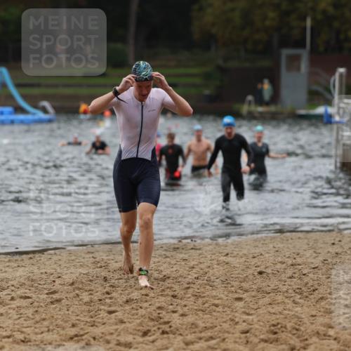13.09.2026 - Stadtparktriathlon Mo-Foto http://msf.ph/oto/10248417 13.09.2026 13:13:33 Schwimmen 1430, 1436, 1438, 1439, 1444 meine-sportfotos.de