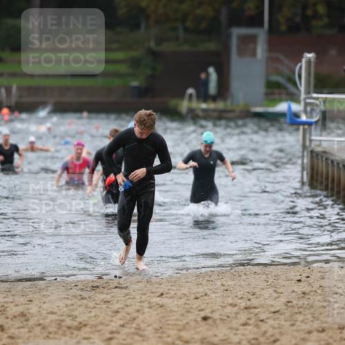 13.09.2026 - Stadtparktriathlon Mo-Foto http://msf.ph/oto/10248424 13.09.2026 13:13:35 Schwimmen 1430, 1436, 1438, 1439, 1444 meine-sportfotos.de