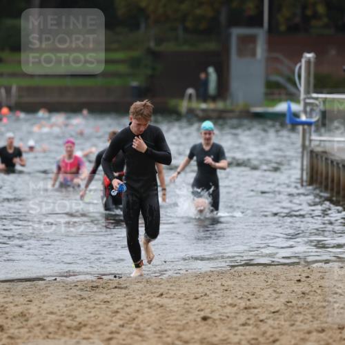 13.09.2026 - Stadtparktriathlon Mo-Foto http://msf.ph/oto/10248426 13.09.2026 13:13:35 Schwimmen 1430, 1436, 1438, 1439, 1444 meine-sportfotos.de