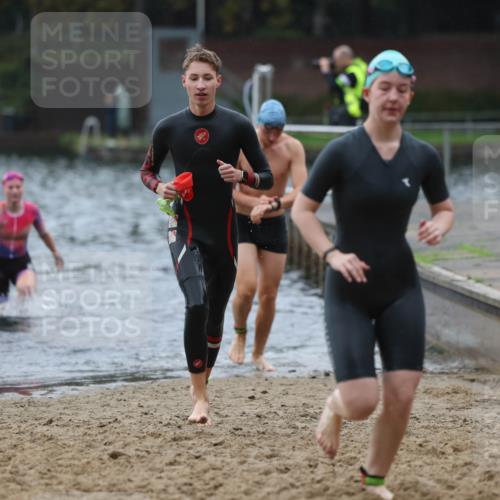 13.09.2026 - Stadtparktriathlon Mo-Foto http://msf.ph/oto/10248459 13.09.2026 13:13:43 Schwimmen 1430, 1436, 1444, 1458, 1463 meine-sportfotos.de