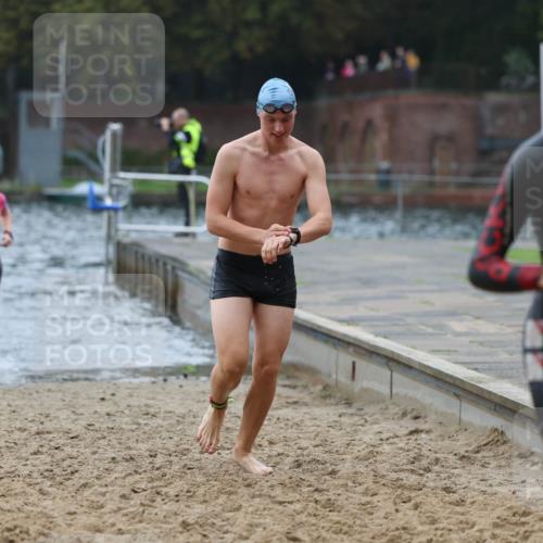 13.09.2026 - Stadtparktriathlon Mo-Foto http://msf.ph/oto/10248470 13.09.2026 13:13:46 Schwimmen 1430, 1436, 1444, 1458, 1463 meine-sportfotos.de