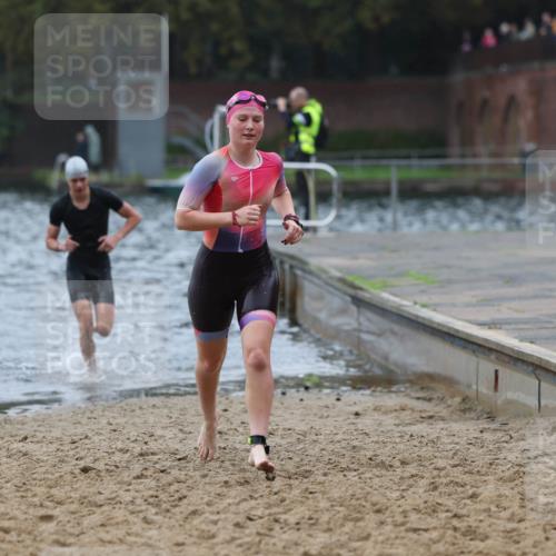13.09.2026 - Stadtparktriathlon Mo-Foto http://msf.ph/oto/10248482 13.09.2026 13:13:48 Schwimmen 1430, 1436, 1444, 1458, 1463 meine-sportfotos.de