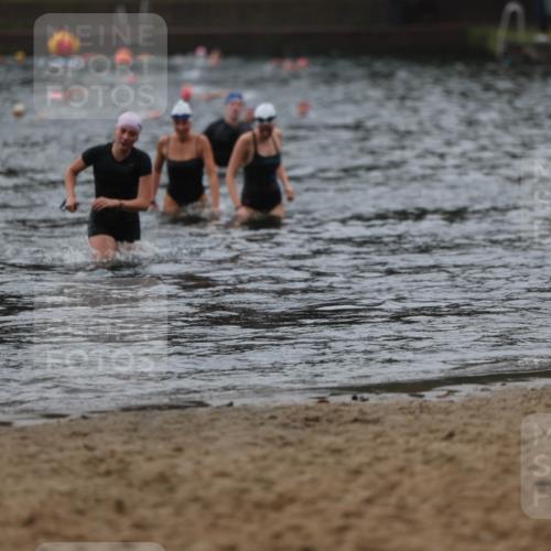 13.09.2026 - Stadtparktriathlon Mo-Foto http://msf.ph/oto/10248495 13.09.2026 13:13:55 Schwimmen 1448, 1458, 1463 meine-sportfotos.de
