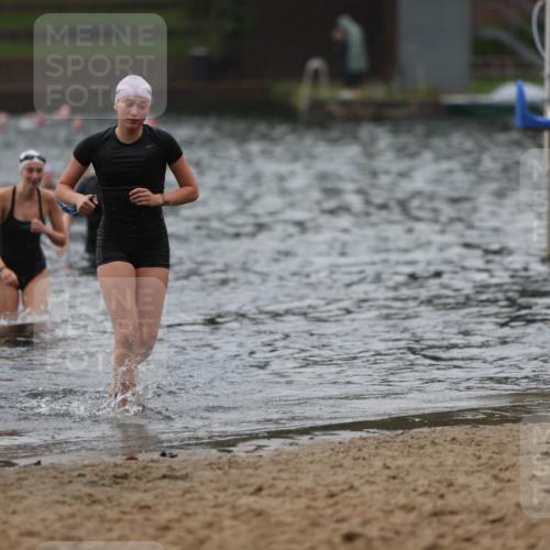 13.09.2026 - Stadtparktriathlon Mo-Foto http://msf.ph/oto/10248516 13.09.2026 13:14:00 Schwimmen 1440, 1448, 1470 meine-sportfotos.de