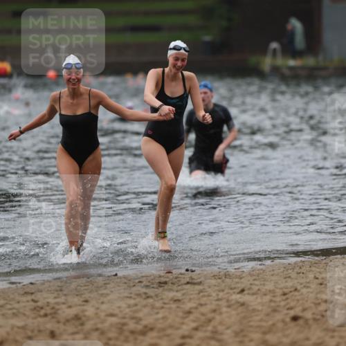 13.09.2026 - Stadtparktriathlon Mo-Foto http://msf.ph/oto/10248543 13.09.2026 13:14:07 Schwimmen 1434, 1440, 1448, 1470 meine-sportfotos.de