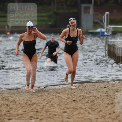 13.09.2026 - Stadtparktriathlon Mo-Foto http://msf.ph/oto/10248550 13.09.2026 13:14:08 Schwimmen 1434, 1440, 1448, 1470 meine-sportfotos.de