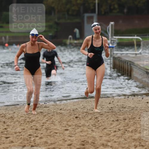 13.09.2026 - Stadtparktriathlon Mo-Foto http://msf.ph/oto/10248553 13.09.2026 13:14:09 Schwimmen 1434, 1440, 1448, 1470 meine-sportfotos.de