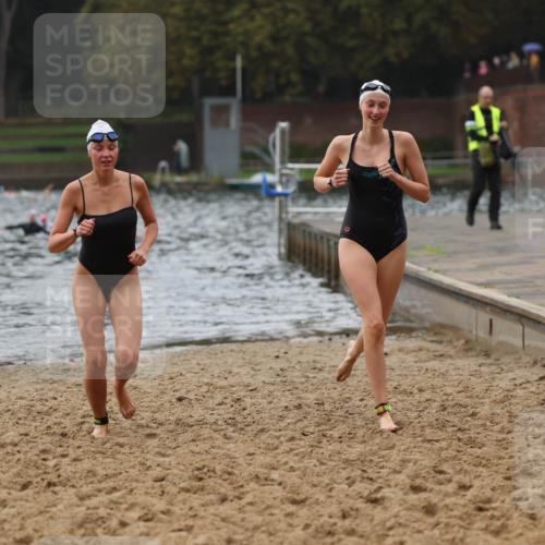 13.09.2026 - Stadtparktriathlon Mo-Foto http://msf.ph/oto/10248560 13.09.2026 13:14:10 Schwimmen 1434, 1440, 1470 meine-sportfotos.de
