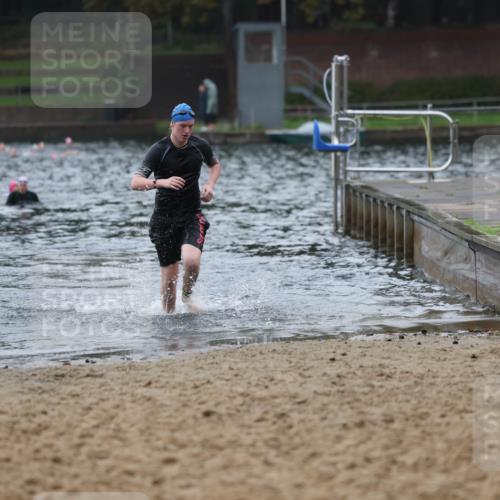13.09.2026 - Stadtparktriathlon Mo-Foto http://msf.ph/oto/10248568 13.09.2026 13:14:12 Schwimmen 1434, 1440, 1470 meine-sportfotos.de