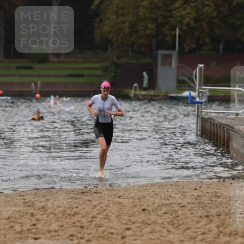 13.09.2026 - Stadtparktriathlon Mo-Foto http://msf.ph/oto/10248618 13.09.2026 13:14:39 Schwimmen 1450, 1474 meine-sportfotos.de