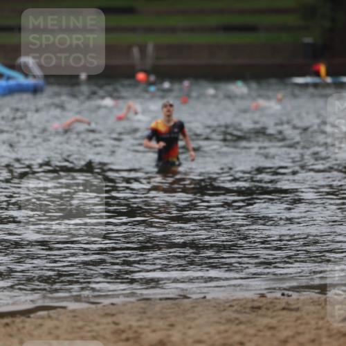 13.09.2026 - Stadtparktriathlon Mo-Foto http://msf.ph/oto/10248644 13.09.2026 13:14:52 Schwimmen  meine-sportfotos.de