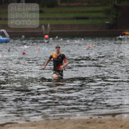 13.09.2026 - Stadtparktriathlon Mo-Foto http://msf.ph/oto/10248654 13.09.2026 13:14:56 Schwimmen 1459 meine-sportfotos.de