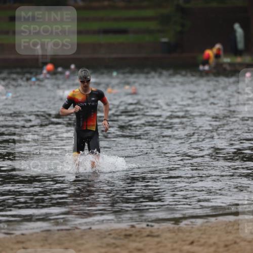 13.09.2026 - Stadtparktriathlon Mo-Foto http://msf.ph/oto/10248658 13.09.2026 13:15:01 Schwimmen 1459 meine-sportfotos.de