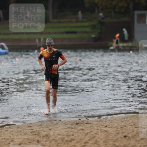 13.09.2026 - Stadtparktriathlon Mo-Foto http://msf.ph/oto/10248669 13.09.2026 13:15:05 Schwimmen 1459 meine-sportfotos.de