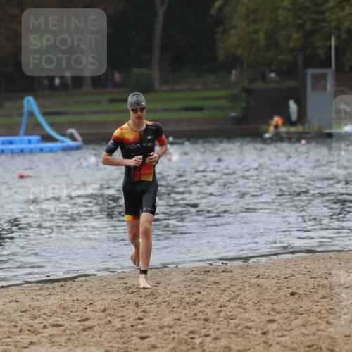 13.09.2026 - Stadtparktriathlon Mo-Foto http://msf.ph/oto/10248677 13.09.2026 13:15:07 Schwimmen 1459 meine-sportfotos.de