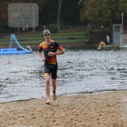 13.09.2026 - Stadtparktriathlon Mo-Foto http://msf.ph/oto/10248679 13.09.2026 13:15:07 Schwimmen 1459 meine-sportfotos.de