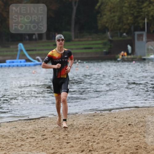 13.09.2026 - Stadtparktriathlon Mo-Foto http://msf.ph/oto/10248681 13.09.2026 13:15:07 Schwimmen 1459 meine-sportfotos.de