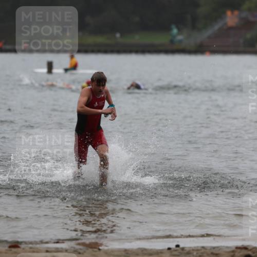 13.09.2026 - Stadtparktriathlon Mo-Foto http://msf.ph/oto/10248730 13.09.2026 13:16:03 Schwimmen 1462, 1507, 1512 meine-sportfotos.de