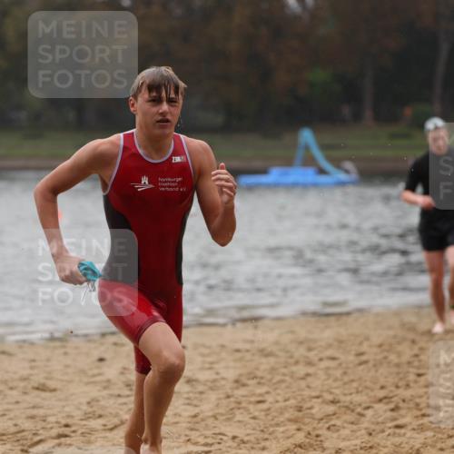 13.09.2026 - Stadtparktriathlon Mo-Foto http://msf.ph/oto/10248745 13.09.2026 13:16:06 Schwimmen 1462, 1507 meine-sportfotos.de