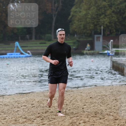 13.09.2026 - Stadtparktriathlon Mo-Foto http://msf.ph/oto/10248753 13.09.2026 13:16:08 Schwimmen 1462, 1507 meine-sportfotos.de