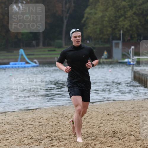 13.09.2026 - Stadtparktriathlon Mo-Foto http://msf.ph/oto/10248755 13.09.2026 13:16:08 Schwimmen 1462, 1507 meine-sportfotos.de
