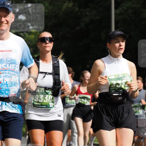 13.09.2026 - 21. swb-Marathon Bremen TobiasT http://msf.ph/oto/10248804 13.09.2026 12:14:49 Laufen 026, 104, 000, 9330, 21, 26, 350, 9330, 580 meine-sportfotos.de
