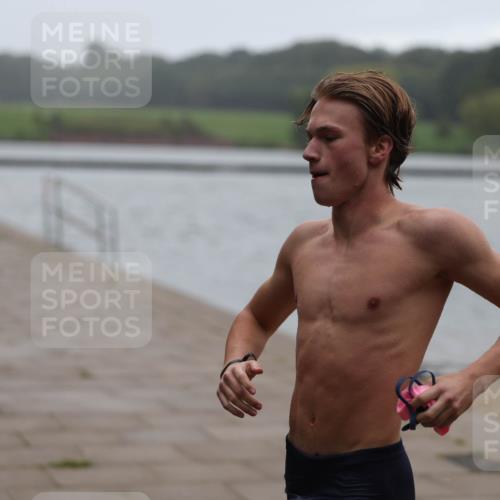 13.09.2026 - Stadtparktriathlon Mo-Foto http://msf.ph/oto/10248816 13.09.2026 13:16:46 Schwimmen 1454, 1484, 1526 meine-sportfotos.de