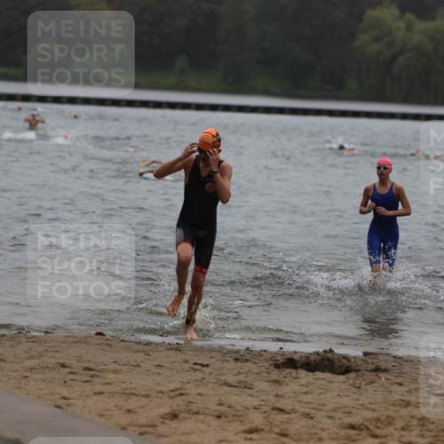 13.09.2026 - Stadtparktriathlon Mo-Foto http://msf.ph/oto/10248832 13.09.2026 13:16:56 Schwimmen 1484, 1526 meine-sportfotos.de