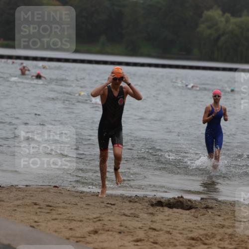 13.09.2026 - Stadtparktriathlon Mo-Foto http://msf.ph/oto/10248834 13.09.2026 13:16:56 Schwimmen 1484, 1526 meine-sportfotos.de