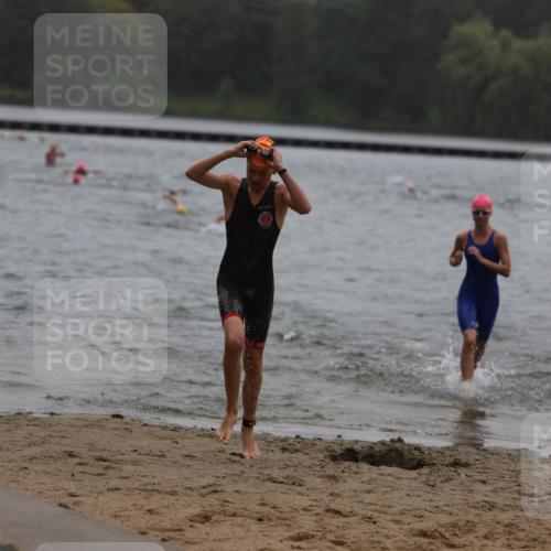 13.09.2026 - Stadtparktriathlon Mo-Foto http://msf.ph/oto/10248836 13.09.2026 13:16:57 Schwimmen 1484, 1519, 1526 meine-sportfotos.de